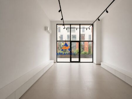 JEPET AMBJENT ME QERA 36M2 "TRIO TOWER, DON BOSKO" 55000 LEKE