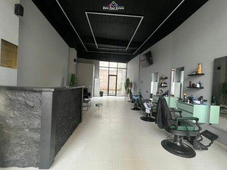 Dyqan Me Qera Tek Pazari I Ri (ID BD21902) Tirane