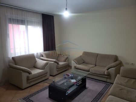 Affitto, Appartamento 1+1, LAPRAKE, Vicino a KMY, Tirana.