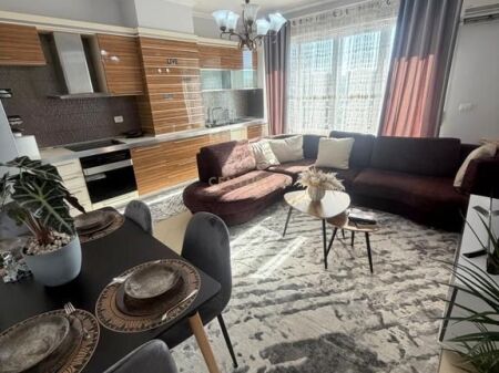 Shitet Apartament 2+1+depo Kompleksi Gener 2 !