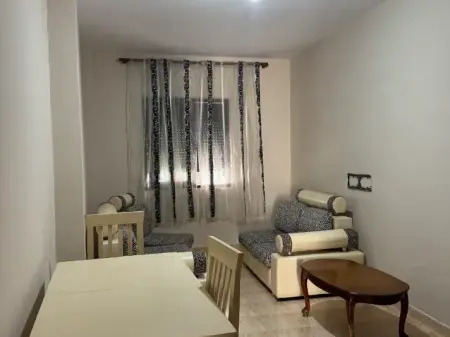 Rent | Shtëpi private 1 + 1 | Stadiumi Dinamo | 400 €/month