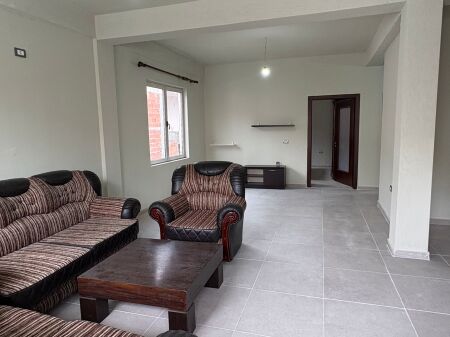 For rent 2+1 second floor of a private apartment with parking Astir