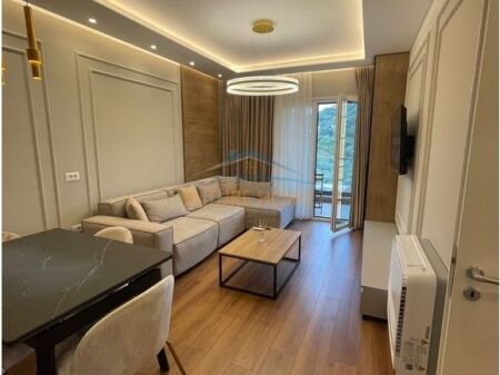 Shitet, Apartament 2+1+2, Kodra e Diellit, Tiranë