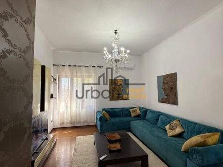 Rent, Apartment 2+1+2, Barrikadave Street, Tirana - 1200€ | 120 m²
