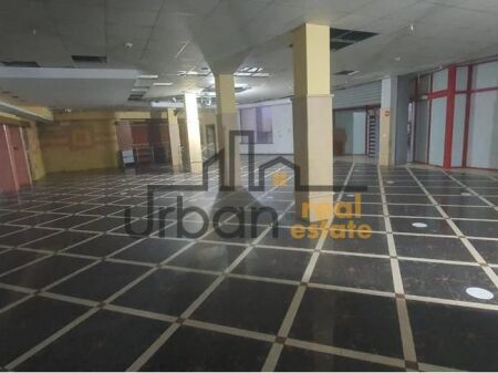 Shitet, Dyqan, Shkolla e Baletit, Tiranë - 1.600.000€| 996 m2