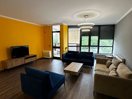 APPARTAMENTO IN AFFITTO 2+1+2 LAGO DI TIRANA 1.600 EURO FH-72980