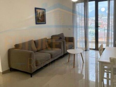 Shitet, Apartament 2+1, "Residenca Alba", 21 Dhjetori.