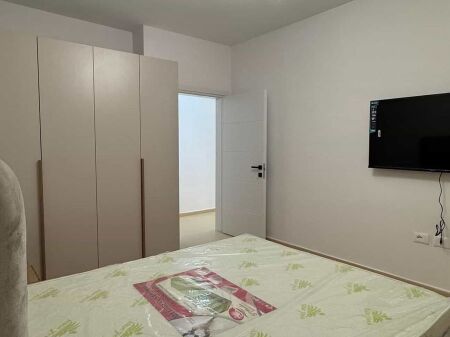 Jepet me qira apartament 2+1+2