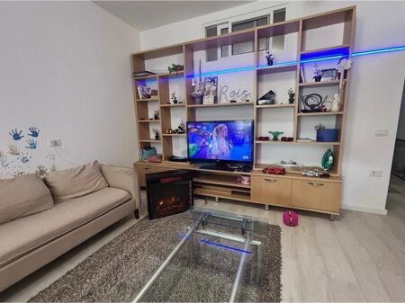 🏡 SHTËPI PRIVATE ME QIRA BABICË, VLORË