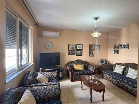 🏡 SHITET APARTAMENT 2+1 – RRUGA BARDHYL (SHESHI “STRAUS”), TIRANË