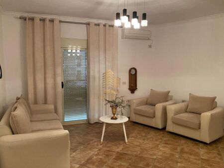Qira, Apartament 1+1+blk, Fresk, 35.000 Leke/muaj