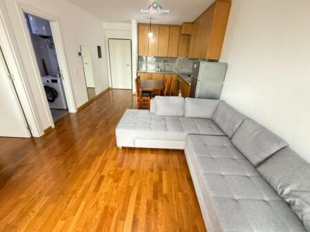 Appartamento In Affitto 1+1 Al Complesso Zircon (ID B2101694) Tirana