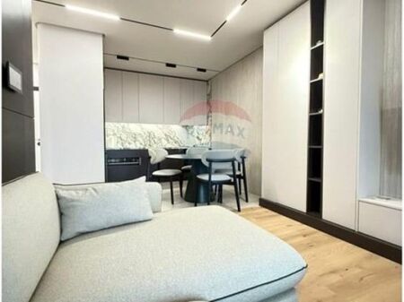 Apartament-Per Qera-Rruga Mine Peza,Tirane