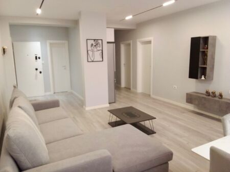21-DHJETORI, SHITET APARTAMENT 2+1 I ARREDUAR ME HIPOTEKE! (107M2)