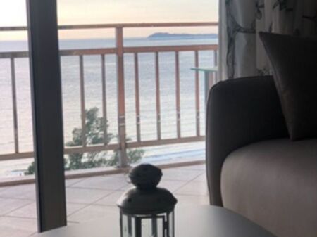🏡🌊 For Rent | Jepet me qera Apartament 2+1 në Lungomare, Vlorë 🌊🏡