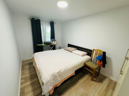 Jepet Me Qera Apartament 1+1+1 Post Parkimi