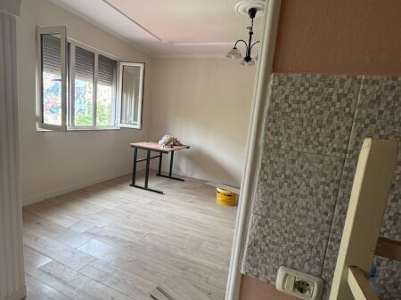 🏡 Appartamento 1+1 in vendita presso Irfan Tomini, Vasil Shanto📍