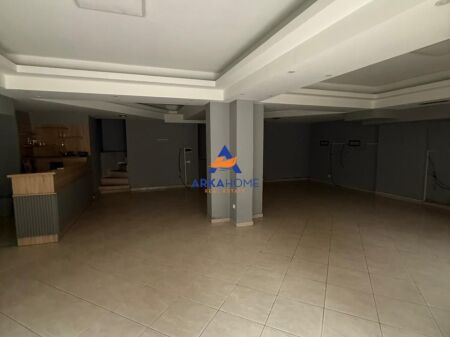 LOCALE COMMERCIALE IN AFFITTO 125M2 "VIA IRFAN TOMINI, EX ULTIMA STAZIONE DELLA NUOVA TIRANA" 1500 EURO