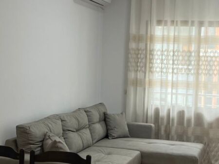 Apartament me qera 3+1 Selite