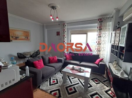 Shitet Apartament 1+1 në Plazh, Durrës