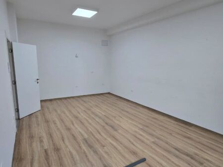 **Office for rent at Square 21**