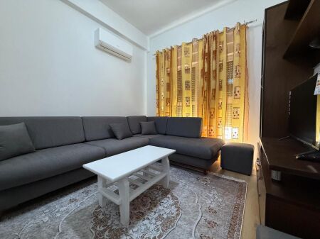 🏡 Apartament 1+1 me qira – Kompleksi Kadiu, Ali Demi 📍