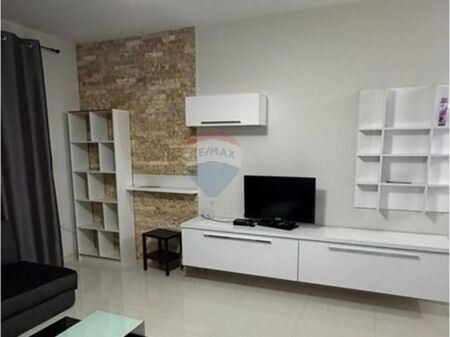Apartament 1+1 me qira, Astir