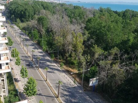 SHITET APARTAMENT 2+1+2 ME PAMJE DETI NE PLAZH ILIRIA