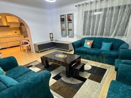 Shitet, Apartament 2+1, Shkolla e Baletit, Tiranë.