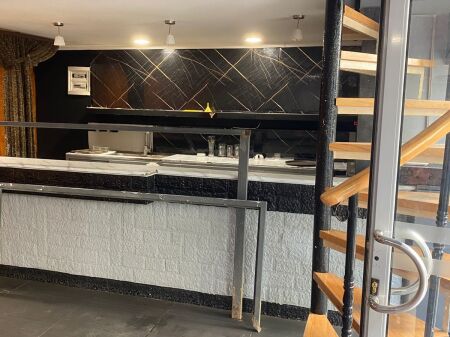 Bar-cafe for rent in Yzberish, near Nela 6 📍