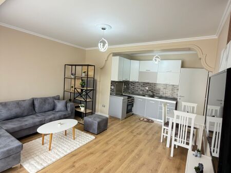 🏡 Shitet apartament 1+1 tek ish-Rajoni i Policisë, Durrës