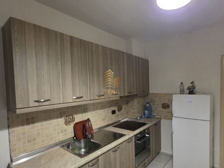 Affitto, Appartamento 1+1+Deposito, Xhamllik, 40.000 Leke/mese