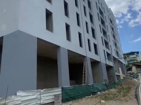 🏡 Shitet Apartament 2+1 tek EverGreen Residence, Ali Demi