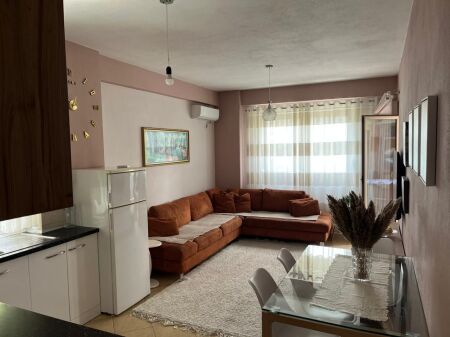 Appartamento 1+1 in affitto ad Astir !
