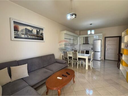 Shitet Apartament 1+1 te Eleonora