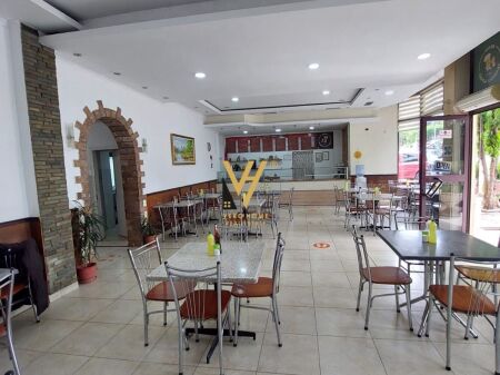 SHOP FOR SALE 240 M2 AT STUDENT CITY 350,000 EURO