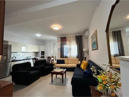 🏠Appartamento 2+1+2 in affitto nella zona di Skela, Vlorë📍