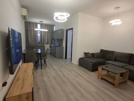 Appartamento 1+1 in Affitto 📍Centro, Dietro Ufos 600Lek/mese
