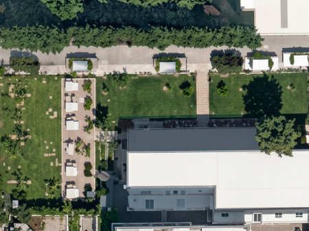 INVESTMENT OPPORTUNITY: BUSINESS COMPLEX HIGHWAY TR DR FOR SALE