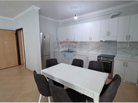 🏡 APPARTAMENTO 2+1 IN AFFITTO Albano – Romina VLORË 📍