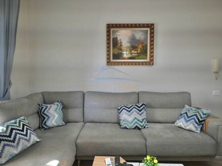 Qera, Apartament 2+1, Rruga Irfan Tomini