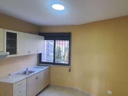 OFFICE SPACE FOR RENT IN THE CENTER