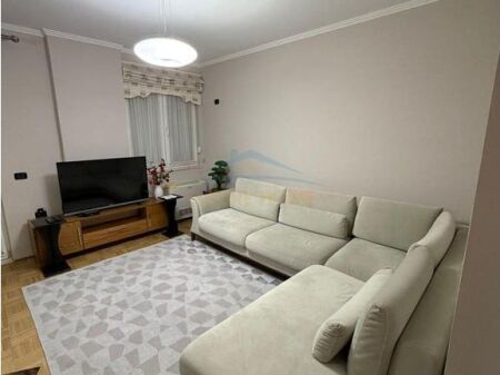 Affitto, Appartamento 2+1, Piazza Willson, Tirana