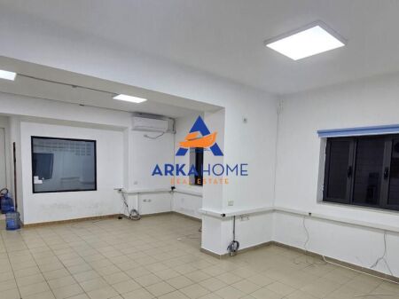 JEPET ME QERA ZYRE 140M2 "TEK PAZARI I RI" 75.000 LEKE