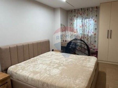 Garsoniere - Për Qira - Shkolla e Bashkuar, Tiranë ID:530281057-82