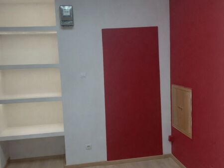 Shop for rent area 11m2