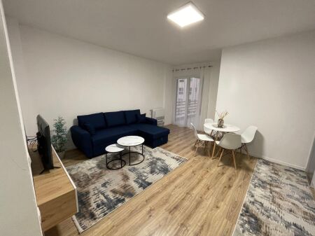 Apartament 1+1 me qera tek Kompleksi Aura