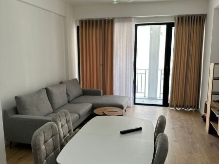 Apartament 2+1 me qira ne Astir