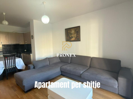 Appartamento in vendita - Viale Migjeni