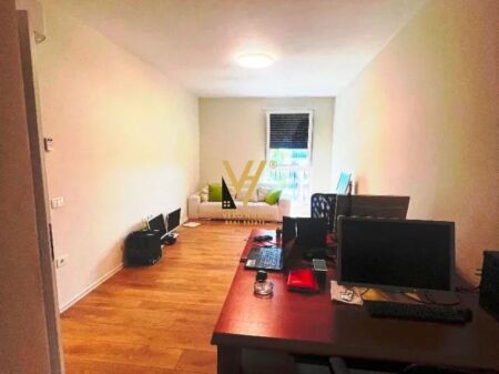 LOCALE COMMERCIALE DI 80 M2 IN AFFITTO PRESSO OLIMPIKU 1.100 EURO
